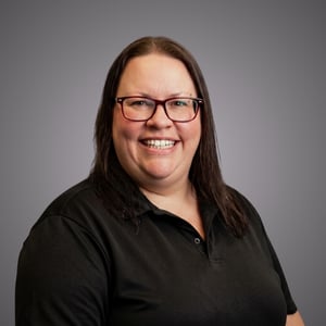 un portrait de Carine St-Onge chez Communications Pomerleau